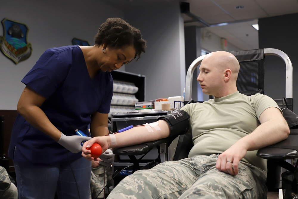 178th Medical Group hosts blood drive