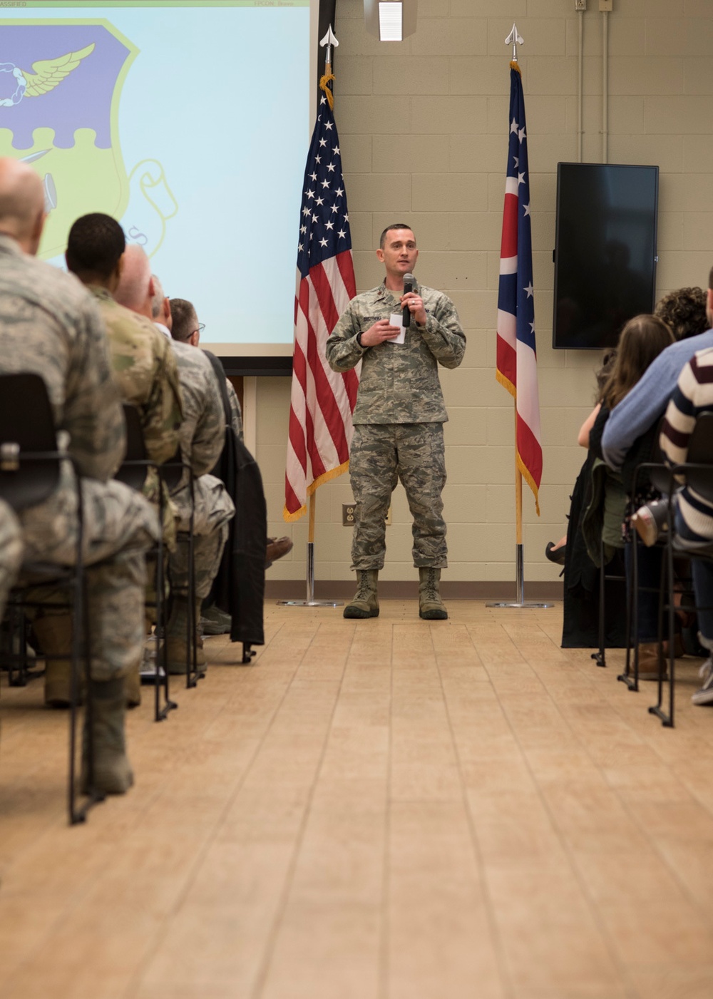 121st Force Support Squadron assumes new commander.