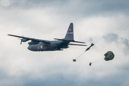 Thunder Over Louisville air show marks 70th anniversary of U.S. Air Force, Kentucky Air Guard