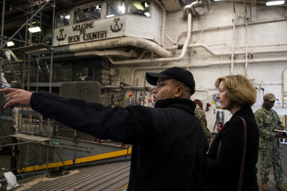 USS Green Bay Deputy Naval Inspector General Visit