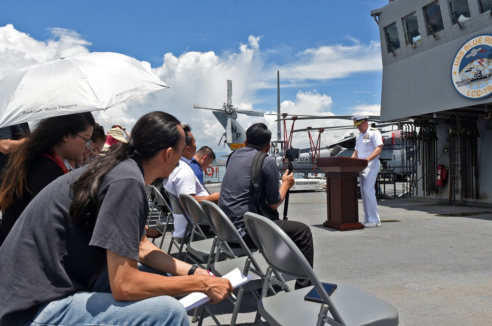 Deputy Commander, U.S. 7th Fleet and USS Blue Ridge Commanding Officer Speak to the Media in Kota Kinabalu, Malaysia