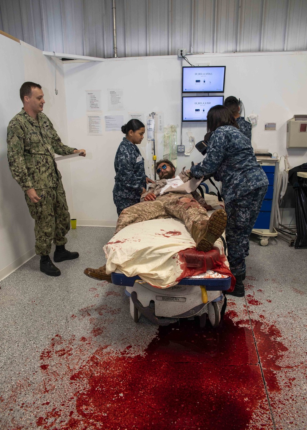 Medical Sailors participate in Shipboard Surgical Trauma Training (S2T2) Mass Casualty Drill