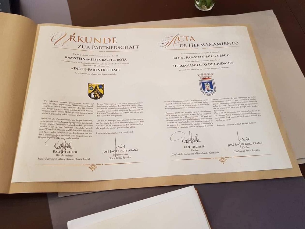 Cities supporting U.S. bases in Europe formalize friendship