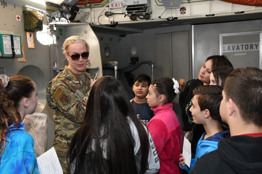 105th Airmen teach kids about Air Guard