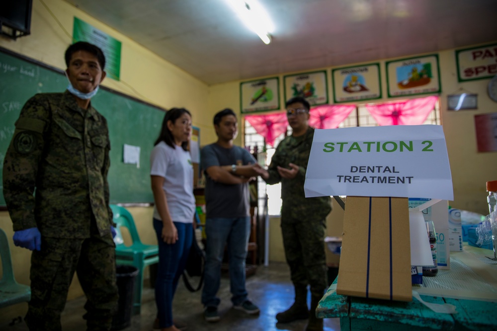 Balikatan 2019: Philippine Army and U.S. armed forces host a cooperative health engagement