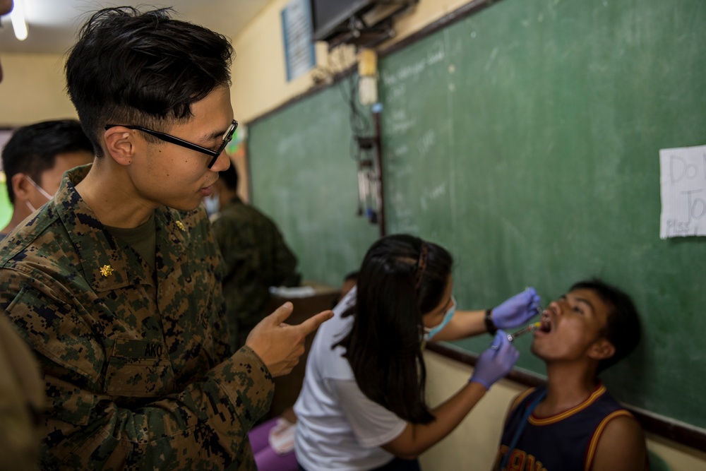 Balikatan 2019: Philippine Army and U.S. armed forces host a cooperative health engagement