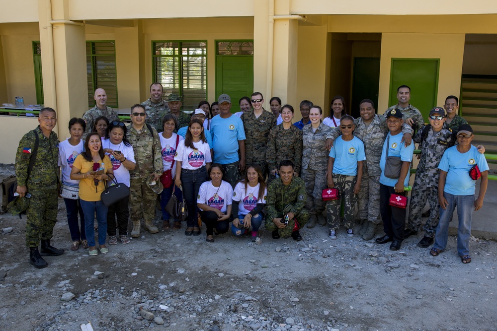 Balikatan 2019: Philippine Army and U.S Armed Forces host a cooperative health engagement