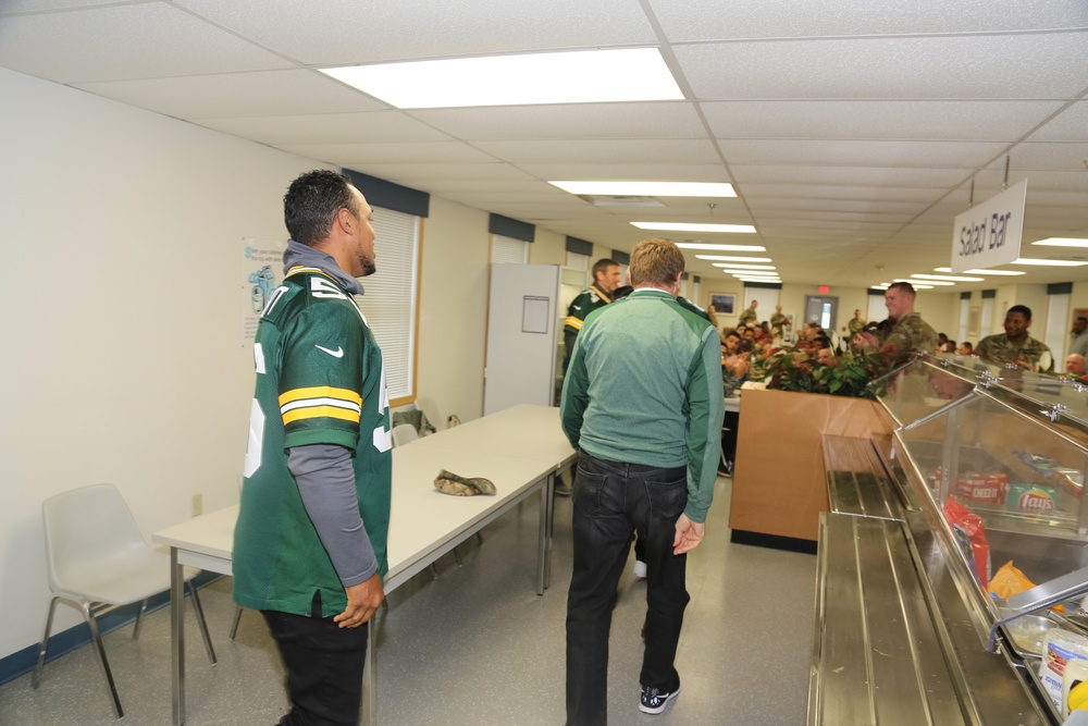 Green Bay Packers 2019 Tailgate Tour visits with Soldiers at Fort