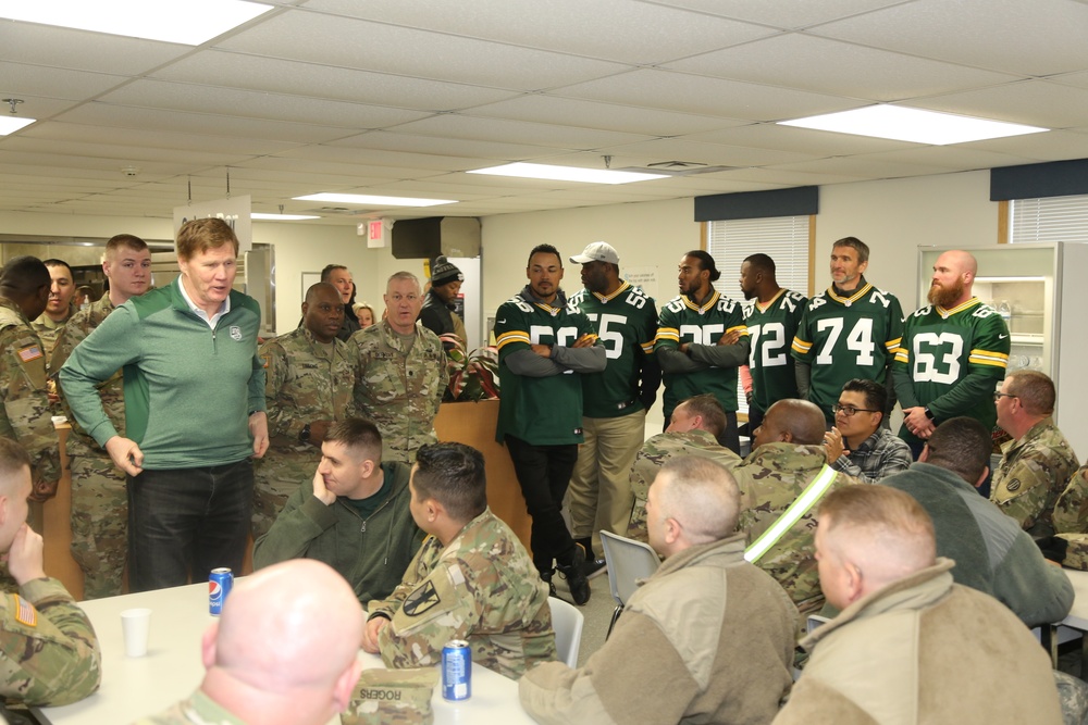 Green Bay Packers 2019 Tailgate Tour visits with Soldiers at Fort McCoy