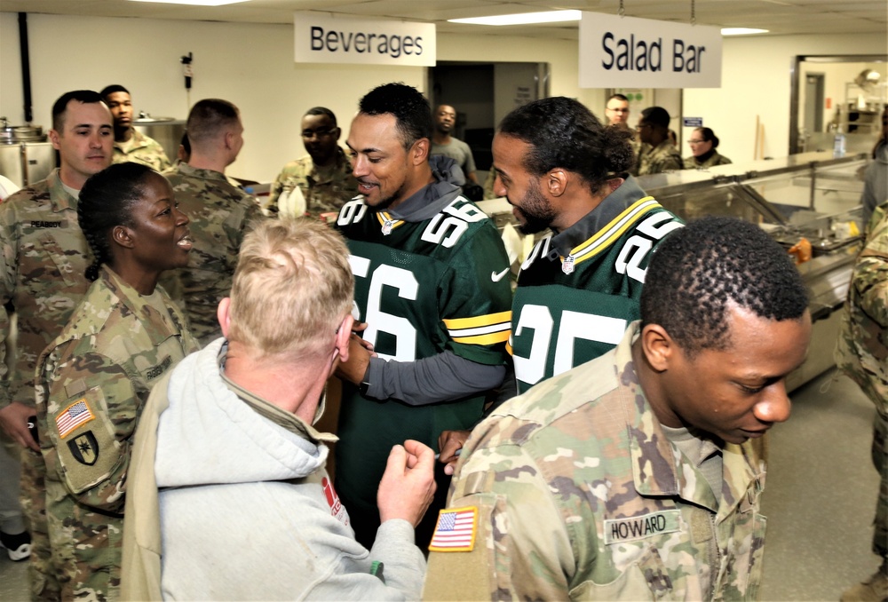 Green Bay Packers 2019 Tailgate Tour visits with Soldiers at Fort McCoy