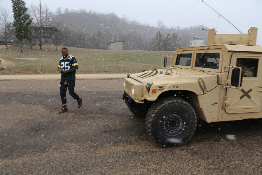 Green Bay Packers 2019 Tailgate Tour visits with Soldiers at Fort McCoy