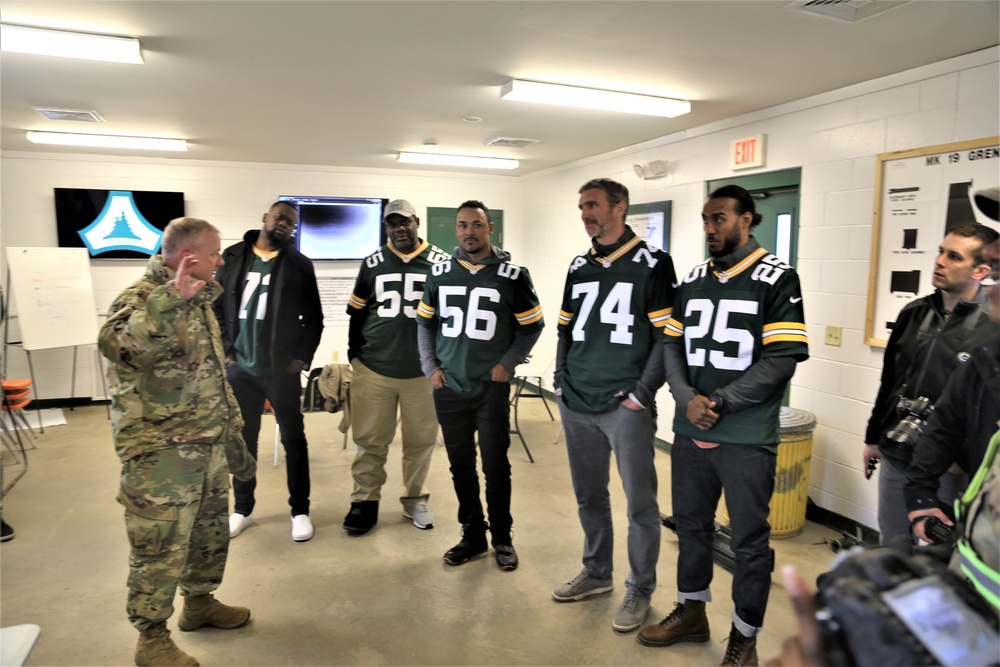 Green Bay Packers 2019 Tailgate Tour visits with Soldiers at Fort McCoy