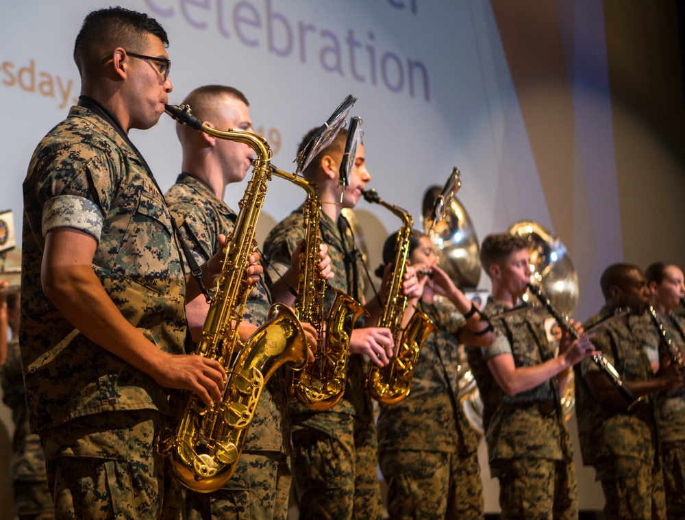 Making a difference: MCAS Miramar volunteers set the example