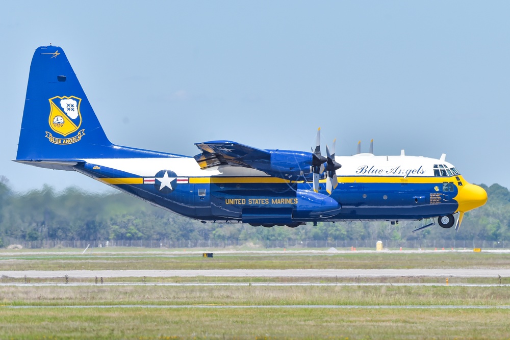 Blue Angels Practice Over Pensacola