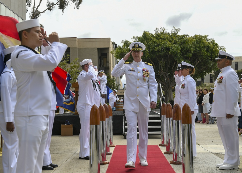 Training Support Center San Diego Holds Change of Command and Retirement Ceremony