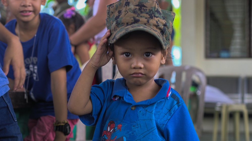 Balikatan 2019: Dedication ceremony held to celebrate new school building in Batangas, Philippines