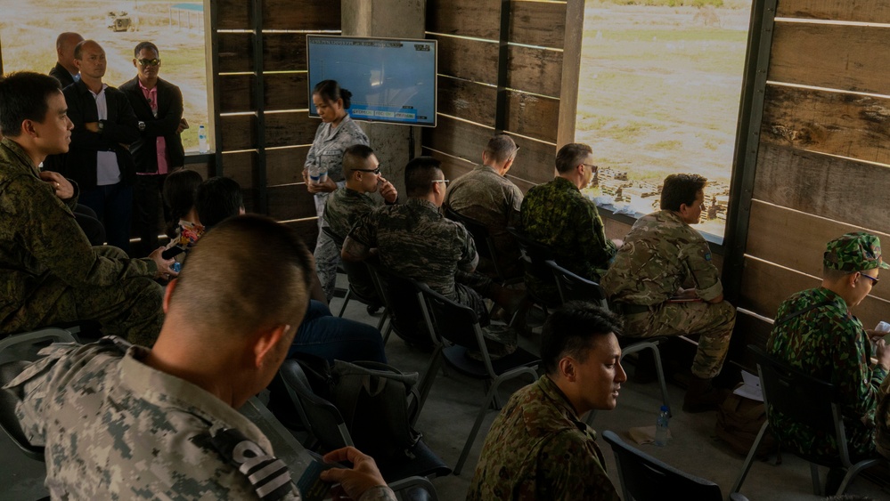 Balikatan 2019: Distinguished visitors view amphibious assault training