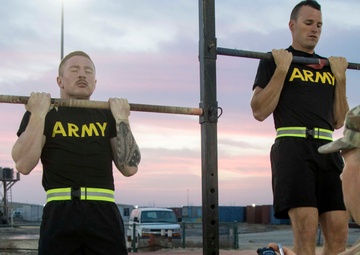 Go for Gold: Service Members Compete in German Basic Fitness Test