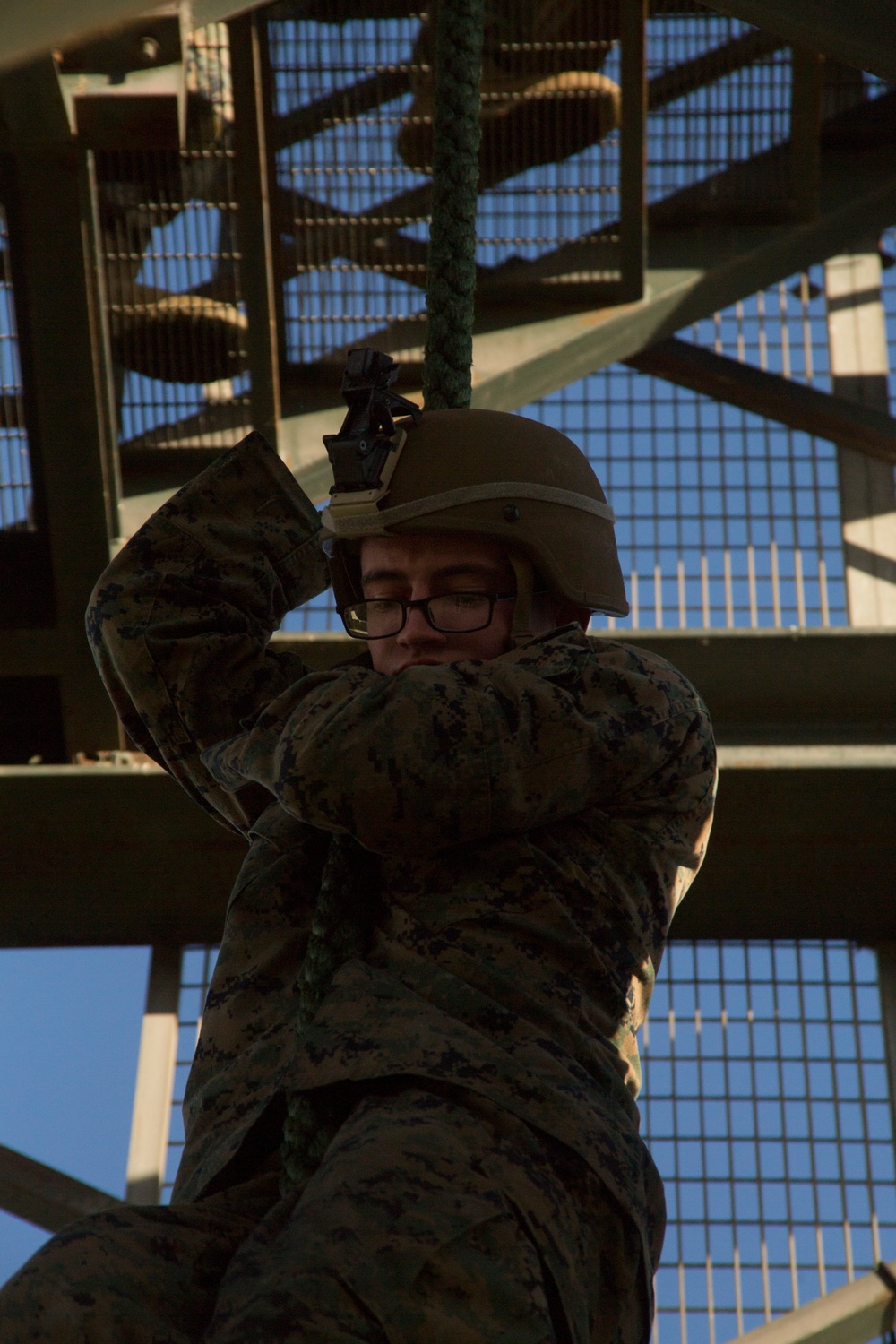 Charlie Company conducts fast-rope training