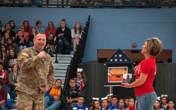 WBAMC Soldier thanks local high school which inspired during deployment