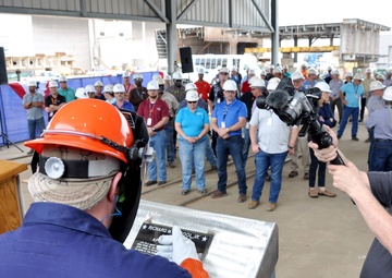 Navy lays keel of LPD 29
