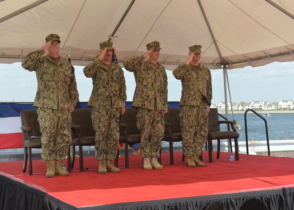 Coastal Riverine Group 2 Holds Change of Command Ceremony