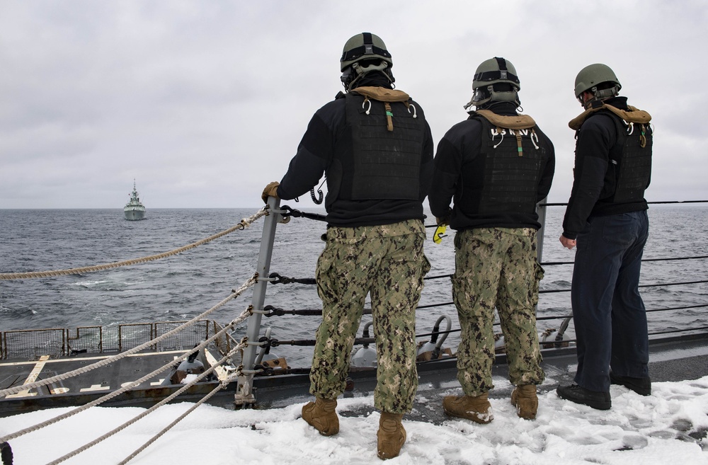 USS Jason Dunham participates in crew-served weapons exercise during Frontier Sentinel 19
