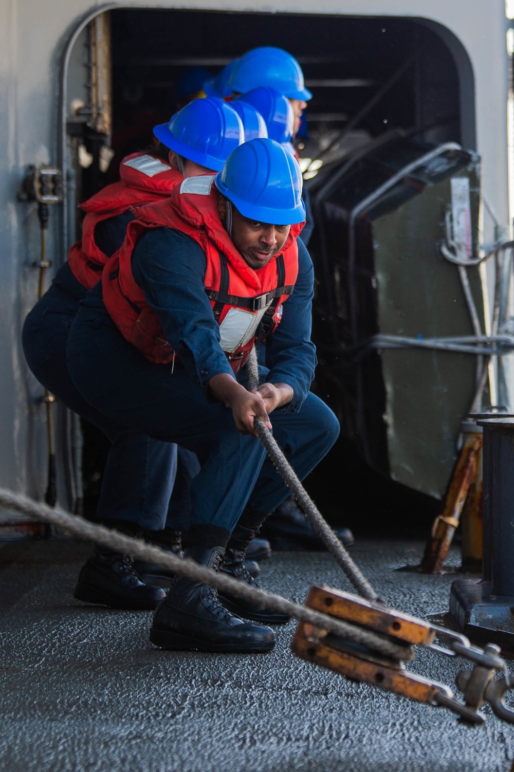 USS Leyte Gulf Goes Underway for Deployment