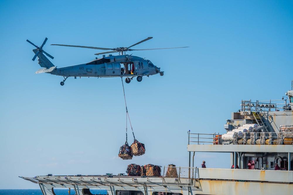 USS Leyte Gulf Goes Underway for Deployment