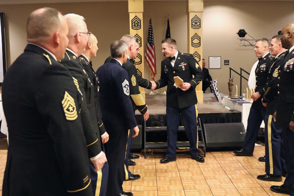 Alaska Army National Guard hosts 2019 NCO Ball