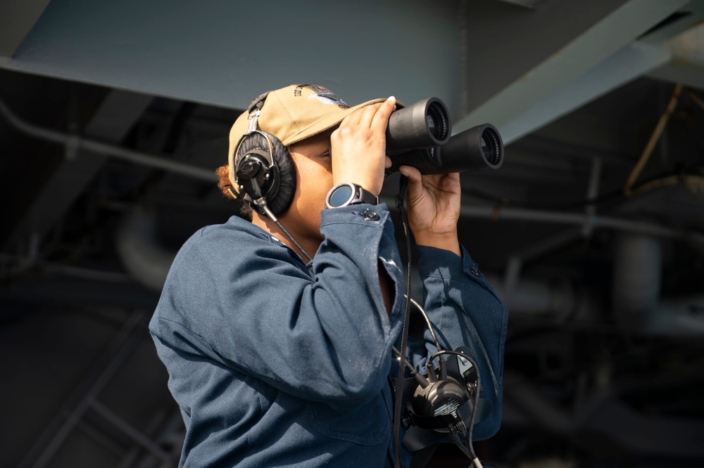 USS Dwight D. Eisenhower (CVN 69)