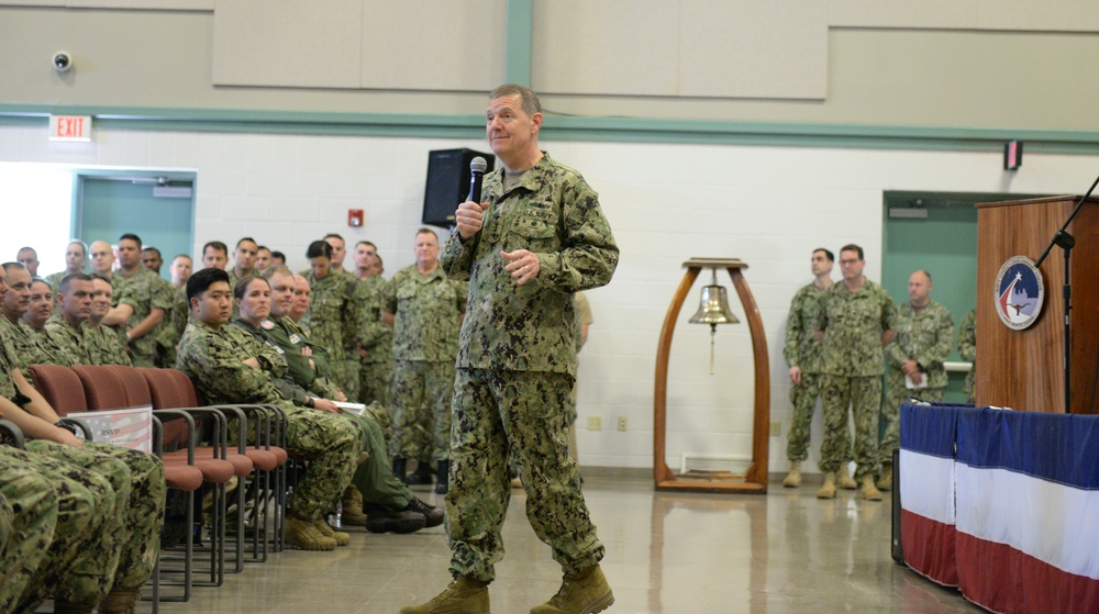 Chief of Navy Reserve Vice Adm. Luke McCollum Visits NOSC Fort Worth