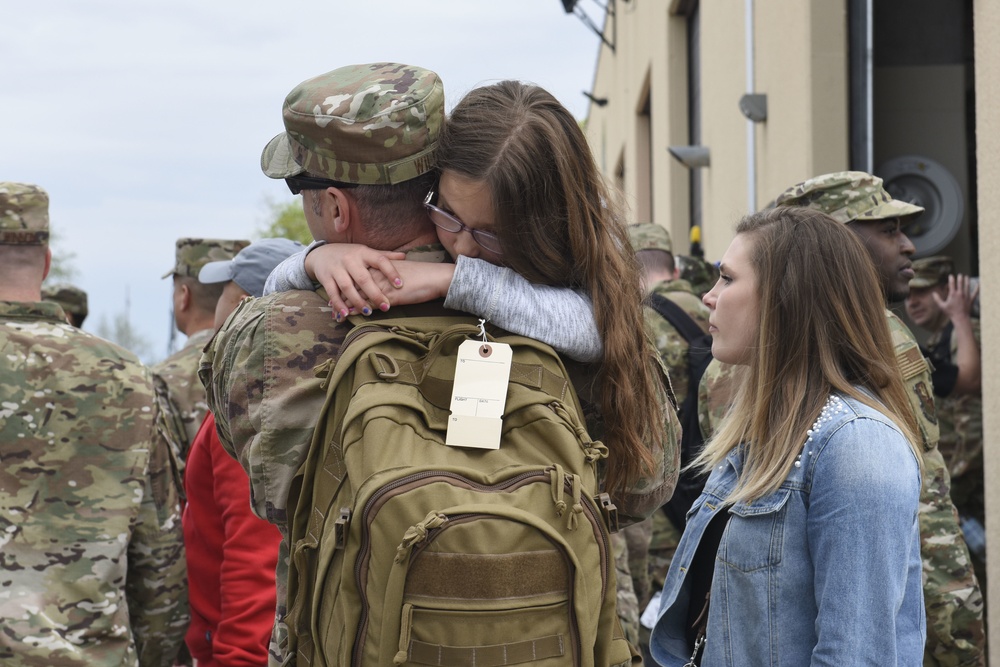 606 ACS Airmen deploy from Aviano