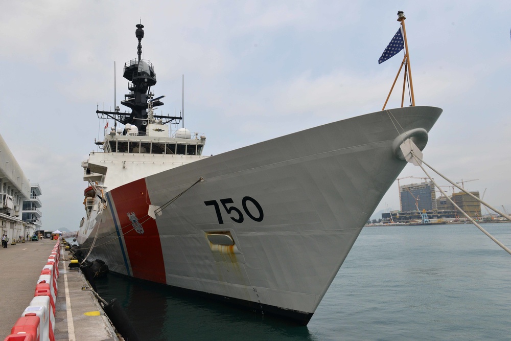 U.S. Coast Guard Cutter Bertholf arrives in Hong Kong