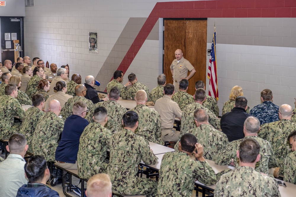 Vice Admiral Visits Rocky Mountain Sailors