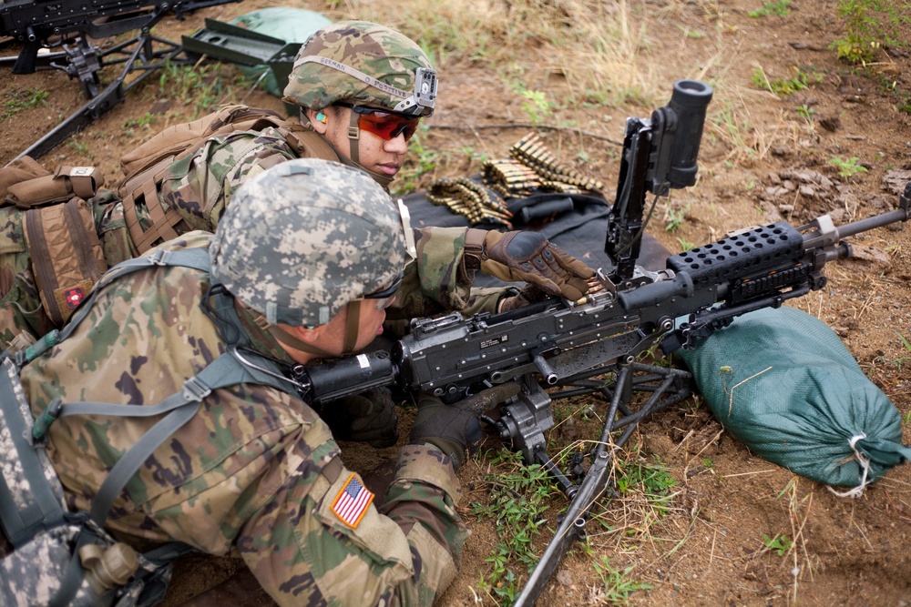 Alpha Company, 1st Battalion 69th Infantry Soldiers train in Puerto Rico