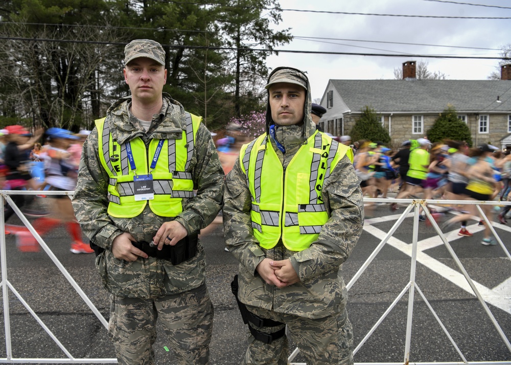 DVIDS Images Guardsmen support 123rd Boston Marathon [Image 3 of 7]