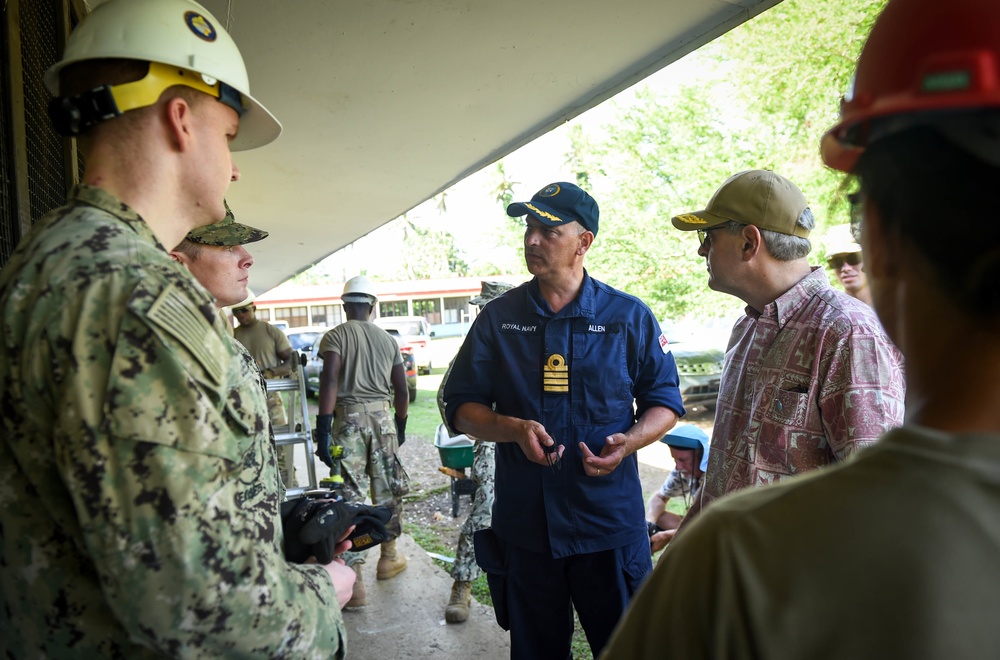 U.S. Ambassador Visits PP19 Team in Chuuk