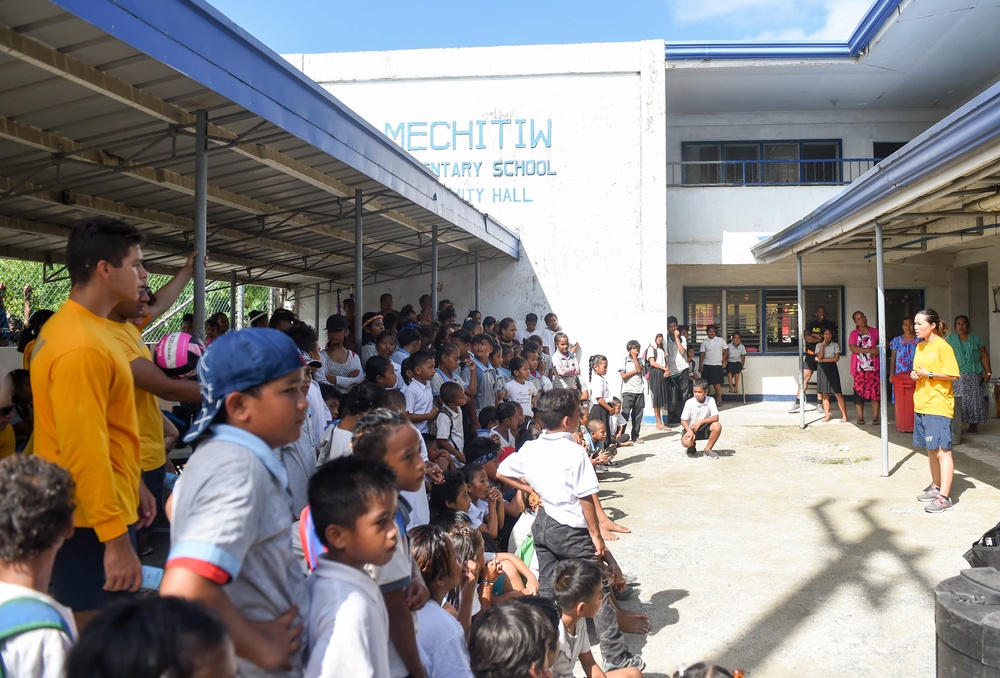 Pacific Partnership 2019 Holds Community Events at Chuuk Schools