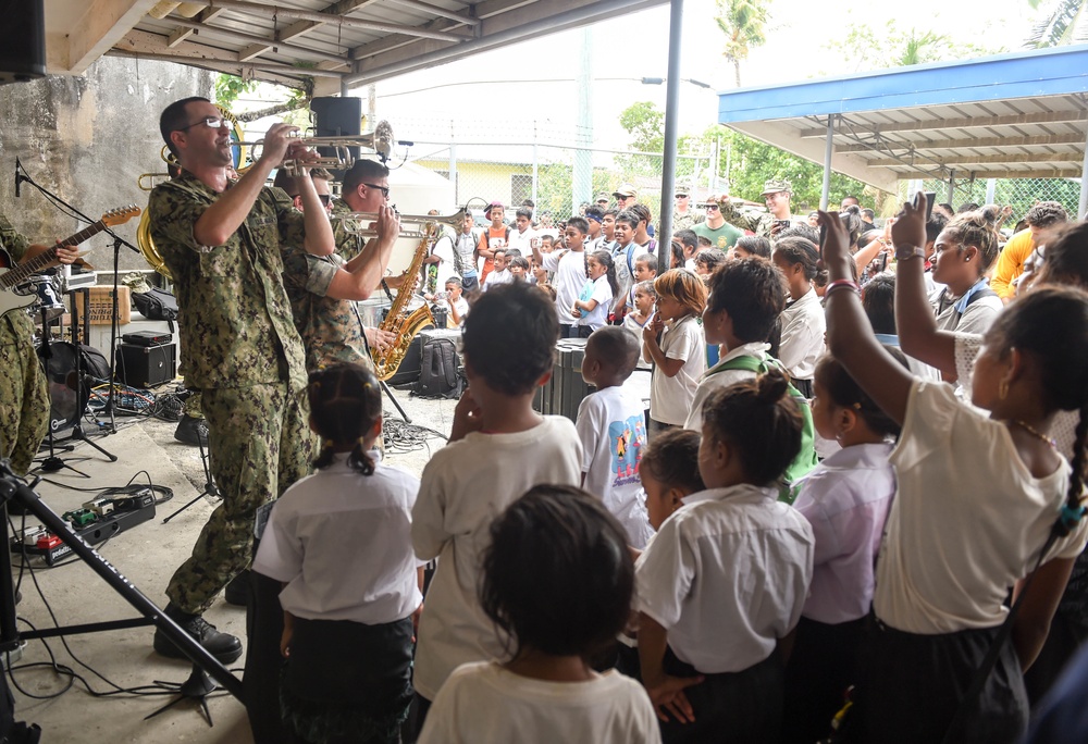 Pacific Partnership 2019 Holds Community Events at Chuuk Schools