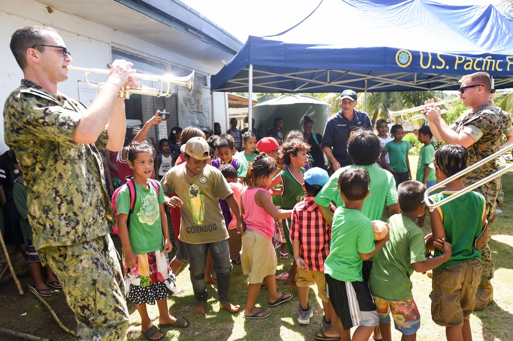 Pacific Partnership 2019 Holds Community Events at Chuuk Schools