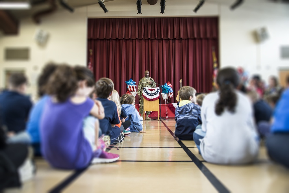 PEO IEW&amp;S Supports School Patriot Program