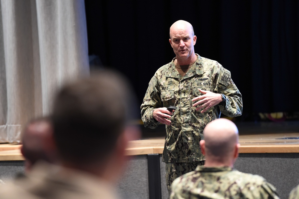 OPNAV N9 visits USSTRATCOM