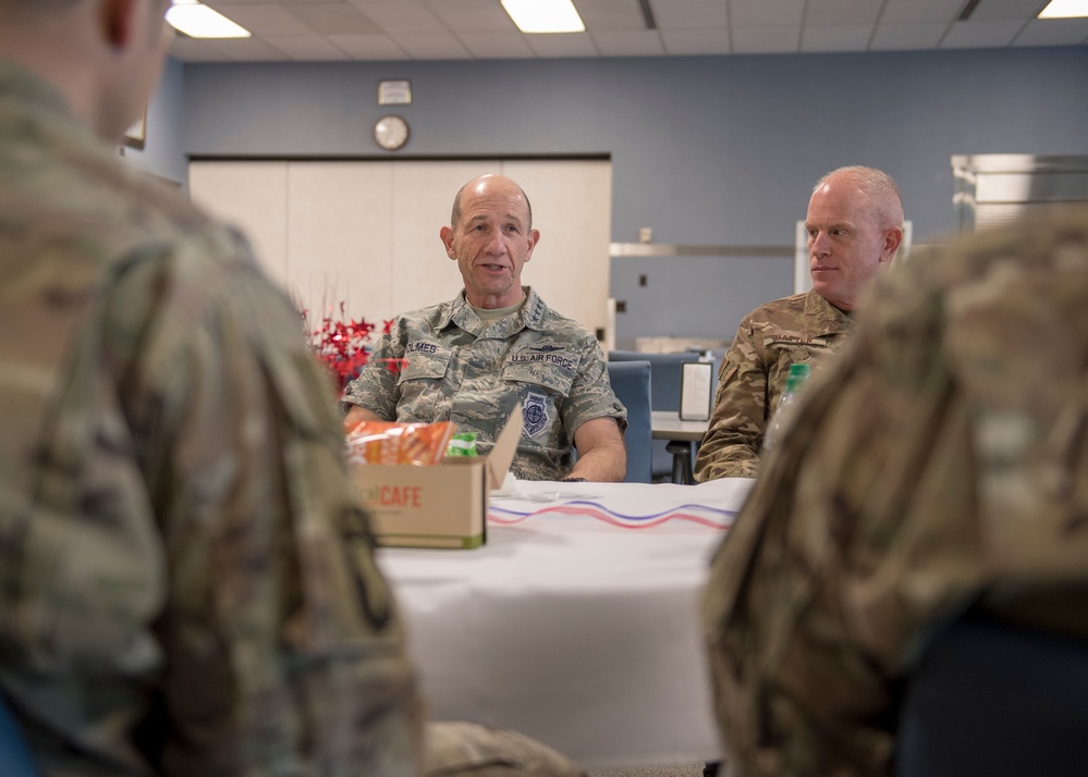 ACC Commander Visits Gowen