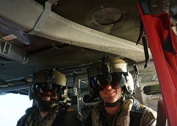 HSC-25, Royal Australian Navy train together