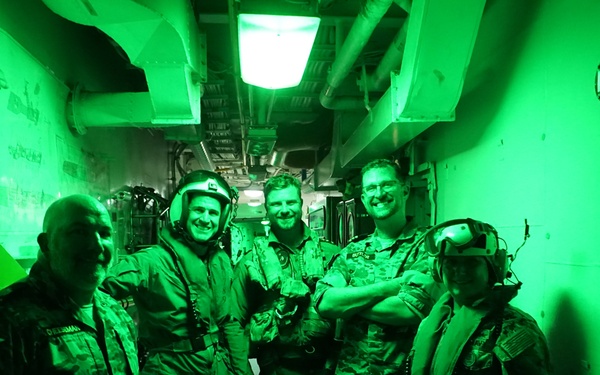 HSC-25, Royal Australian Navy train together