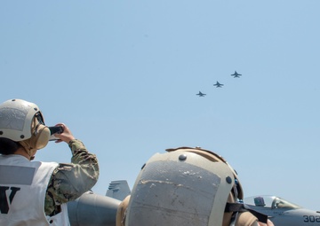 CLDJ tours USS Stennis
