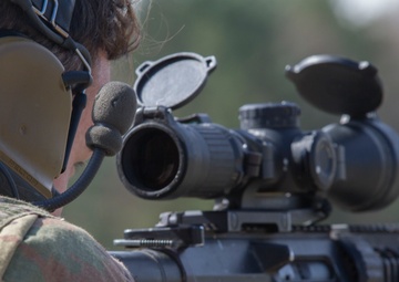 US and Israeli snipers send rounds downrange