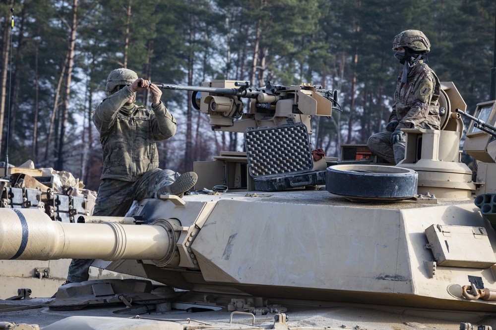 Breaking barriers with sabot rounds, first Devil Brigade female leader qualifies on an Abrams