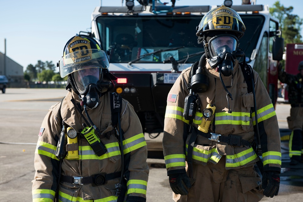 Firefighters battle during FT 19-04